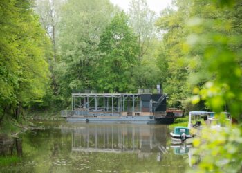 Nuo konkės iki laivo – naujas įdomus maršrutas dviračiais Vilniuje