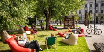 Aštuntai vasarai žmonėms atsiveria žalioji skaitykla