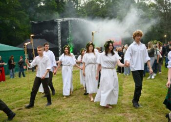 Joninių šventė Jašūnuose – tradicijų ir šokių vakaras prie Merkio