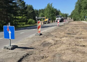 Startavo kapitalinis Arakalnio kelio remontas