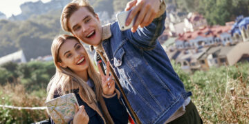 Z karta keliauja kitaip: kaip ji keičia turizmo pasaulį?