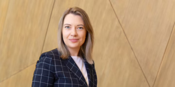 Grynųjų laikas baigėsi? 90 proc. lietuvių atsiskaityto kortele