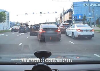 Po incidento Vilniuje – ikiteisminis tyrimas dėl chuliganiško vairavimo