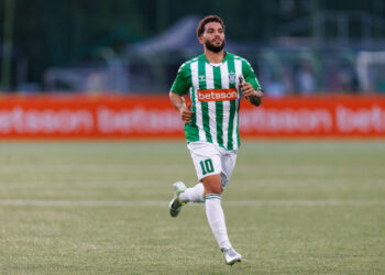 H. Devensas karjerą tęs kitoje šalyje