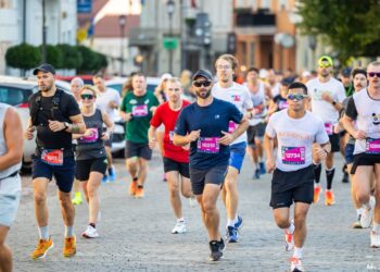 Pasiruošimas Vilniaus maratonui: nemokamos treniruotės kviečia bėgikus Vilniuje, Kaune ir Klaipėdoje