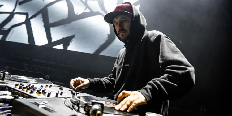 DJMamania