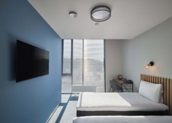 Išplėstas Vilniaus viešbutis „Urbihop“: laukia 4 tūkst. daugiau svečių nei pernai