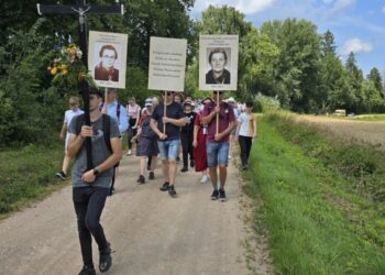 Dvasinės šventės Vilniaus rajone: piligriminis žygis ir parapijos šimtmetis