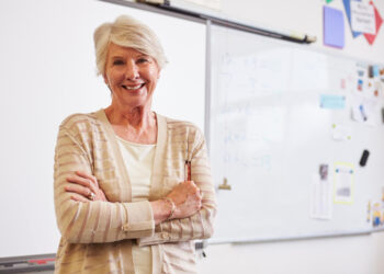 Šalies pedagogai kviečiami nemokamai tapti papildomo dalyko mokytojais