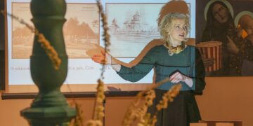 Žymiausia Druskininkų gidė Aušra Česnulevičienė kviečia pažinti Lietuvą – eiti Čiurlionio keliu