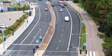 Iki rugsėjo užbaigti asfaltavimo darbai vienose intensyviausių miesto transporto arterijų