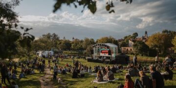 Valgote mėsą tris kartus per dieną? Laikas įdėti į lėkštę daugiau spalvų ir  sveikatai palankesnių pasirinkimų