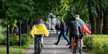 Iš Vilniaus – Ukrainai: miestas perdavė automobilių, mobiliųjų telefonų bei kompiuterių