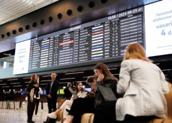 Vilniaus oro uosto rekordas: per dieną aptarnauti virš 20 tūkst. keleivių