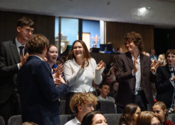 Vilniaus rajono mokiniai ir abiturientai iškilmingai apdovanoti už akademines pergales