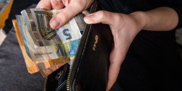 Daugumai lietuvių finansinį saugumą užtikrintų 2–3 tūkst. eurų atlyginimas