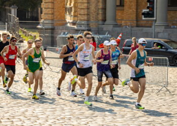 Savaitgalį Vilniaus gatves užplūs bėgimo entuziastai: vykstant maratonui bus eismo ribojimų