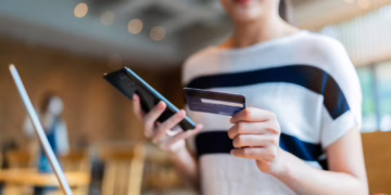 Dubajaus bankininkystės įmonė atidarys padalinį Vilniuje