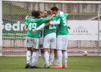 Penkta pergalė iš eilės kilstelėjo į viršų lentelėje