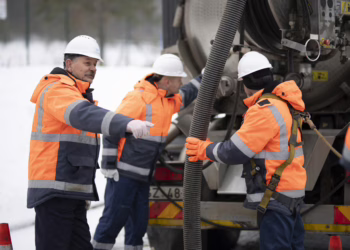 Į kanalizaciją išpilti riebalai vilniečiams kainuoja milijoną eurų per metus