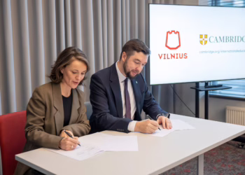 Vilniaus mokyklos programas derins pagal Cambridge standartus