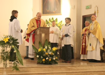 Kalvelių Dievo Gailestingumo bažnyčia paminėjo ketvirčio amžiaus sukaktį