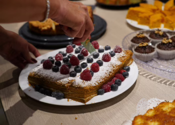Vilniaus rajonas pyragais prisidėjo prie gerumo akcijos