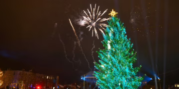 Įžiebta natūrali Šalčininkų rajono žaliaskarė