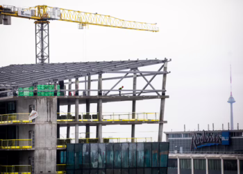 Vilniuje statybos aikštelėje žuvo darbininkas