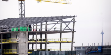 Vilniuje statybos aikštelėje žuvo darbininkas