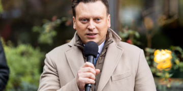 Šalčininkų rajone nutupdytas dronas su 1 tūkst. baltarusiškų cigarečių