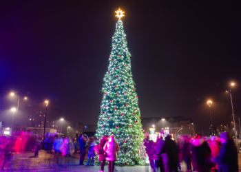 Suspindo džiazuojančios Grigiškių Kalėdos prie Vilniaus vartų