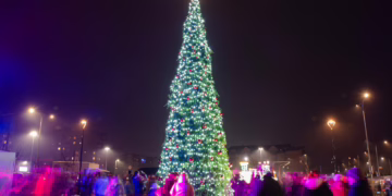 Suspindo džiazuojančios Grigiškių Kalėdos prie Vilniaus vartų