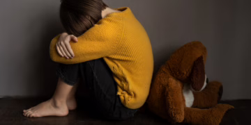 Sostinės policija pradėjo tyrimą dėl smurto prieš mažametį