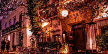 Vietoje eglučių – palmės, kaip atrodo Kalėdos Ispanijoje?