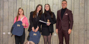Trakų rajone įvertinti nusipelnę jaunuoliai