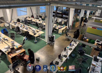 Išardytas Europos masto telefoninių sukčių „lizdas“ Ukrainoje