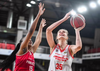 Atsibudusi „Kibirkštis-TOKS“ tęsia pergalių seriją