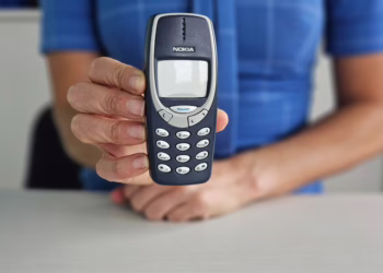Baterija laikydavo savaitę: kodėl „Nokia 3310“ vis dar kelia nostalgiją?