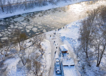 Vilniaus laivai laukia pavasario ir naujo uosto