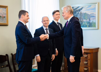 Pirmą kartą Nausėdą didesnė gyventojų dalis vertina nepalankiai