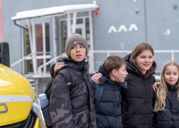 Nemenčinės Gedimino gimnazija nuo šiol važinės elektrobusu