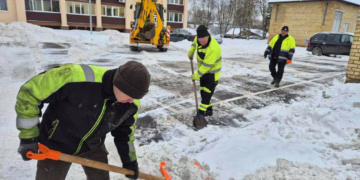 Iššūkiai vienija: sniego valymas – visų bendras reikalas