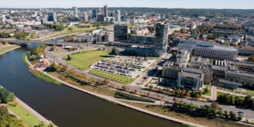 Vietoj automobilių aikštelės – ilgai lauktas Vilniaus kongresų centras: dar laukia pasiūlymų  