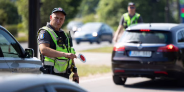Kovo reiduose policija prižiūrės pėsčiųjų su atšvaitais situaciją