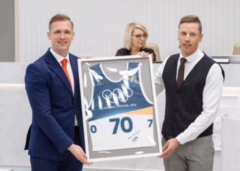 Įteiktos pirmosios premijos geriausiems sportininkams ir jų treneriams