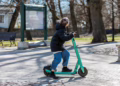 Vievyje partrenktas paauglys ant paspirtuko – važiavo prieš eismą