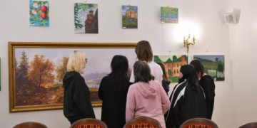 Jašiūnų dvare atidaryta paroda „Palei Merkio upės bangas“