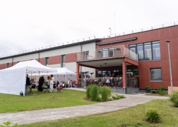 Penkeri metai šilumos ir rūpesčio: Kuosinės socialinės globos namai paminėjo veiklos jubiliejų