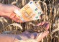 Beveik 10 mln. eurų Lietuvos ūkininkams: Europos Komisija parengė skubios paramos reglamento projektą